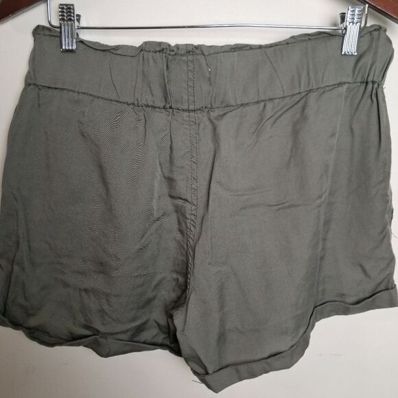 2 Altar'd State Shorts Size Medium NWT Dark Chambray/ Green Pull on Drawstring - Picture 9 of 9